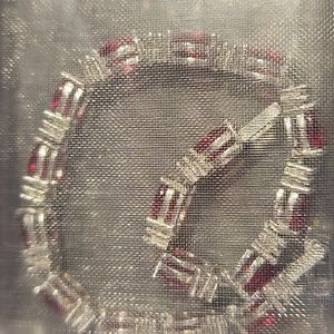 Gemstone tennis bracelet